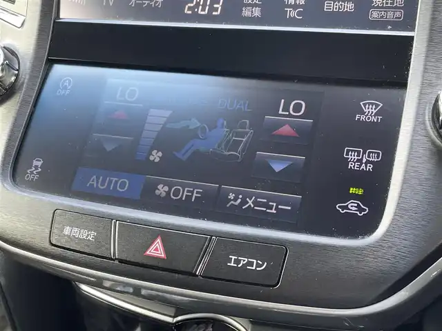 トヨタ クラウン アスリート S-T 佐賀県 2017(平29)年 11万km プレシャスブラックパール 黒革シート/純正８インチSDナビ/・フルセグTV/CD/DVD/SD/USB/Bluetooth/バックカメラ/レーダークルーズコントロール/プリクラッシュセーフティ/レーンディパーチャーアラート/クリアランスソナー/ビルトインETC/D＋N席パワーシート/ISOFIX対応/革巻きステアリング/ステアリングリモコン/純正18インチアルミホイール/純正LEDヘッドライト/純正LEDフォグライト/純正ドアバイザ―/新車保証書/取扱説明書