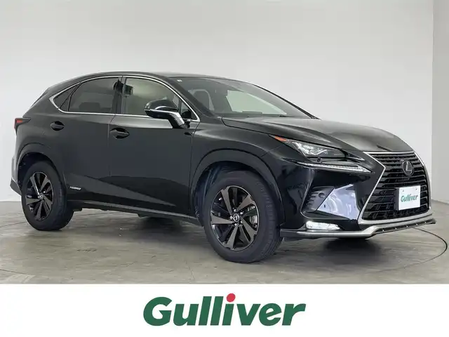 レクサス ＮＸ 300h スパイス&シック 埼玉県 2020(令2)年 5.3万km グラファイトブラックガラスフレーク 純正10.3インチナビ/ CD DVD フルセグTV Bluetooth/パノラミックビューモニター/パノラマルーフ/プリクラッシュセーフティ/レーントレーシングアシスト/パーキングサポートブレーキ/レーダークルーズコントロール/ブラインドスポットモニター/ヘッドアップディスプレイ/シートヒーター/ベンチレーション/ステアリングヒーター/パワーバックドア/LEDオートライト/ETC2.0