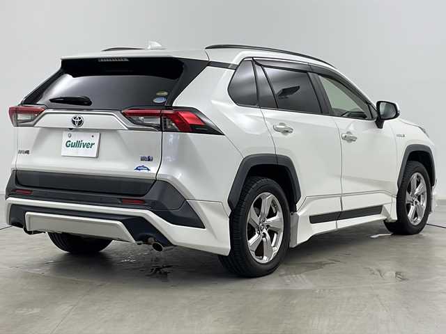 トヨタ ＲＡＶ４ ハイブリッドG 道央・札幌 2019(令1)年 5.5万km ホワイトパールクリスタルシャイン ・4WD/・純正ナビ&BT&DVD&CD&SD&TV/・TRDフルエアロ/・サンルーフ/・バックカメラ/・電動リアゲート/・トヨタセーフティセンス/・レーントレーシングアシスト/・プリクラッシュセーフティ/・ロードサインアシスト/・ブラインドスポットモニター/・リアクロストラフィックアラート/・レザーシート/・前席シートヒーター/・ステアリングヒーター/・運転席パワーシート/・シートメモリ/・ビルトインETC/・置くだけ充電/・前後ドライブレコーダー/・LEDヘッドライト/・オートマチックハイビーム/・スマートキー/・スペアキー