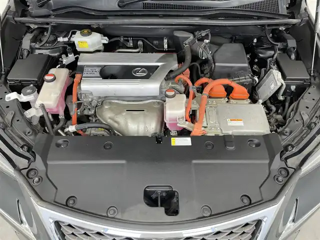 レクサス ＮＸ 300h Fスポーツ 滋賀県 2015(平27)年 6.8万km グラファイトブラックガラスフレーク 9.8インチ純正ナビ/CD/DVD/TV/Bluetooth/ブルーレイ/クルーズコントロール（追従）/デジタルインナーミラー/ドラレコ（前方JADO G100+）/オートホールド/ステアリングヒーター/パワーシート（D＋N席）/シートヒーター（D＋N席）/LEDヘッドライト