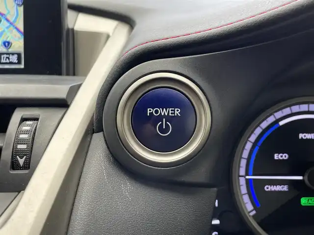 レクサス ＮＸ 300h Fスポーツ 滋賀県 2015(平27)年 6.8万km グラファイトブラックガラスフレーク 9.8インチ純正ナビ/CD/DVD/TV/Bluetooth/ブルーレイ/クルーズコントロール（追従）/デジタルインナーミラー/ドラレコ（前方JADO G100+）/オートホールド/ステアリングヒーター/パワーシート（D＋N席）/シートヒーター（D＋N席）/LEDヘッドライト