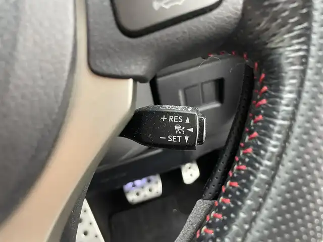 レクサス ＮＸ 300h Fスポーツ 滋賀県 2015(平27)年 6.8万km グラファイトブラックガラスフレーク 9.8インチ純正ナビ/CD/DVD/TV/Bluetooth/ブルーレイ/クルーズコントロール（追従）/デジタルインナーミラー/ドラレコ（前方JADO G100+）/オートホールド/ステアリングヒーター/パワーシート（D＋N席）/シートヒーター（D＋N席）/LEDヘッドライト