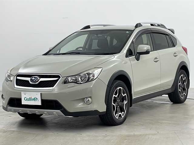 スバル インプレッサ ＸＶ 2．0i－L 道央・札幌 2014(平26)年 10.6万km デザートカーキ ・4WD/・社外SDナビ/　CD/DVD/BT/SD/・フルセグTV/・クルーズコントロール/・前席パワーシート/・ルーフレール/・ETC/・革巻ステアリング/・パドルシフト/・ステアリングリモコン/・オートライト/・HIDヘッドライト/・フォグランプ/・リアフォグランプ/・アイドリングストップ/・プッシュスタート/・社外ドライブレコーダー前後/・ドアバイザー/・純正フロアマット/・純正17インチアルミホイール/・積込タイヤ/・保証書