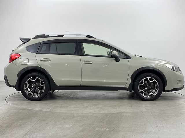 スバル インプレッサ ＸＶ 2．0i－L 道央・札幌 2014(平26)年 10.6万km デザートカーキ ・4WD/・社外SDナビ/　CD/DVD/BT/SD/・フルセグTV/・クルーズコントロール/・前席パワーシート/・ルーフレール/・ETC/・革巻ステアリング/・パドルシフト/・ステアリングリモコン/・オートライト/・HIDヘッドライト/・フォグランプ/・リアフォグランプ/・アイドリングストップ/・プッシュスタート/・社外ドライブレコーダー前後/・ドアバイザー/・純正フロアマット/・純正17インチアルミホイール/・積込タイヤ/・保証書