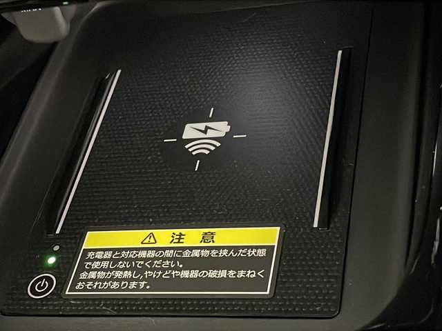 ホンダ ヴェゼル ハイブリッド e:HEV Z 茨城県 2025(令7)年 0.1千km クリスタルブラックパール ワイヤレス充電　純正ナビ　バックモニター　シートヒーター　アダプティブクルーズコントロール　衝突軽減ブレーキ　ブラインドスポットモニター　ビルトインＥＴＣ２．０　純正１８インチアルミホイール　禁煙車