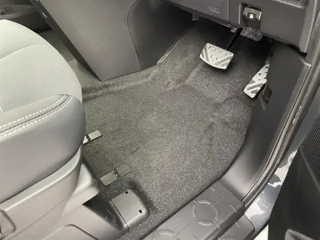 三菱 デリカＤ：５ シャモニー 群馬県 2025(令7)年 0.1千km グレーⅡ 登録済未使用車　フリップダウンモニター　ＡＬＰＩＮＥナビ　アラウンドビューモニター　両側パワースライドドア　レーダークルーズコントロール　ＬＥＤ　シートヒーター　ステアリングヒーター　パドルシフト