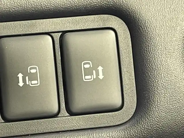 三菱 デリカＤ：５ シャモニー 群馬県 2025(令7)年 0.1千km グレーⅡ 登録済未使用車　フリップダウンモニター　ＡＬＰＩＮＥナビ　アラウンドビューモニター　両側パワースライドドア　レーダークルーズコントロール　ＬＥＤ　シートヒーター　ステアリングヒーター　パドルシフト