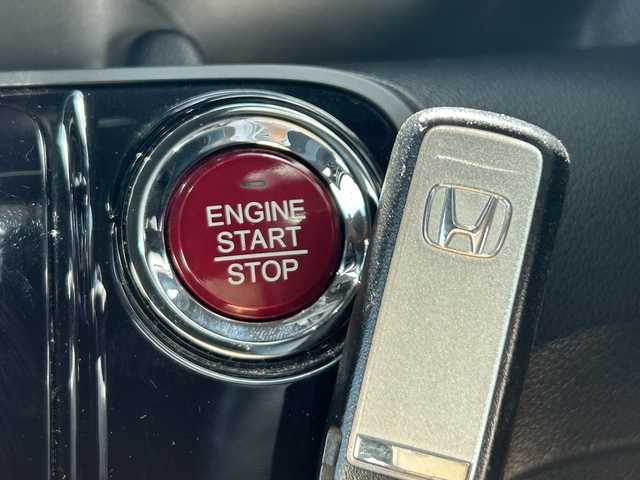 ホンダ Ｎ ＢＯＸ スラッシュ X 富山県 2014(平26)年 4万km ポリッシュドメタルメタリック 純正ナビ/Bluetooth、CD、DVD、USB、フルセグTV/バックカメラ/ABS/横滑り防止装置/盗難防止装置/衝突被害軽減システム/オートライト/プッシュスタート/スマートキー/パワーステアリング/パワーウィンドウ/クルーズコントロール/純正フロアマット
