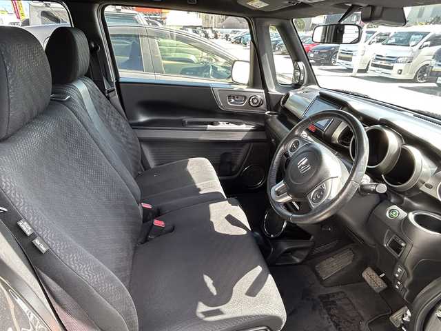 ホンダ Ｎ ＢＯＸ スラッシュ X 富山県 2014(平26)年 4万km ポリッシュドメタルメタリック 純正ナビ/Bluetooth、CD、DVD、USB、フルセグTV/バックカメラ/ABS/横滑り防止装置/盗難防止装置/衝突被害軽減システム/オートライト/プッシュスタート/スマートキー/パワーステアリング/パワーウィンドウ/クルーズコントロール/純正フロアマット
