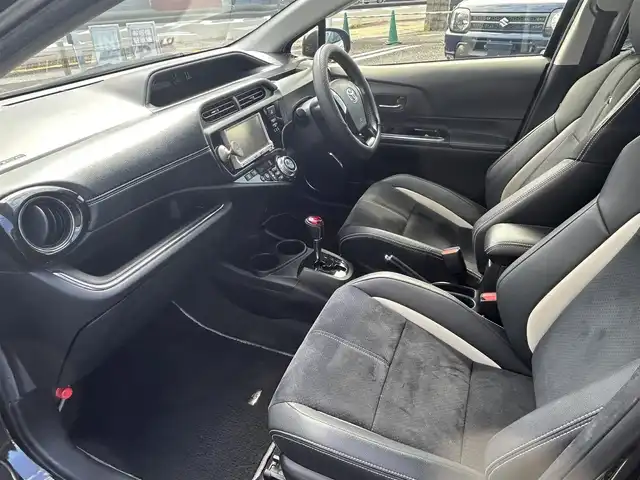 トヨタ アクア 宮崎県 2015(平27)年 11.5万km ブラックマイカ /ナビ(MAX675)//ワンセグ/CD/DVD//ETC//クルーズコントロール//ハーフレザーシート//純正フロアマット//純正アルミホイール//ドアバイザー//オートライト//フォグライト