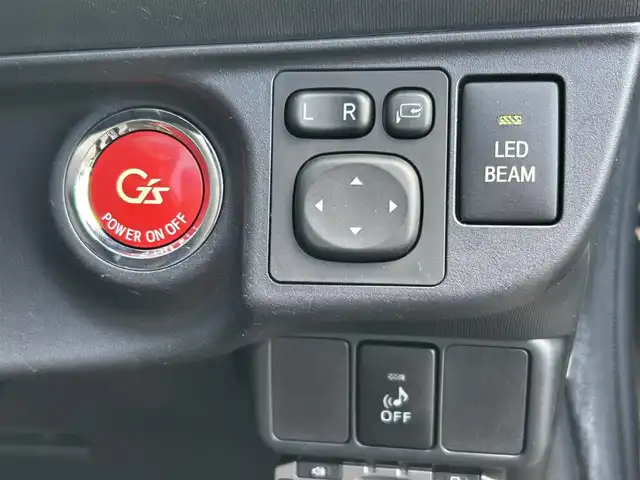 トヨタ アクア 宮崎県 2015(平27)年 11.5万km ブラックマイカ /ナビ(MAX675)//ワンセグ/CD/DVD//ETC//クルーズコントロール//ハーフレザーシート//純正フロアマット//純正アルミホイール//ドアバイザー//オートライト//フォグライト