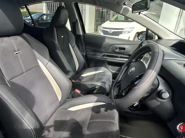 トヨタ アクア 宮崎県 2015(平27)年 11.5万km ブラックマイカ /ナビ(MAX675)//ワンセグ/CD/DVD//ETC//クルーズコントロール//ハーフレザーシート//純正フロアマット//純正アルミホイール//ドアバイザー//オートライト//フォグライト