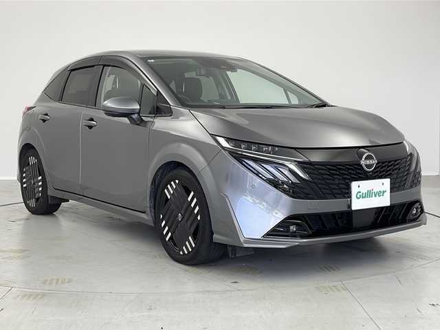 日産 オーラ G レザーエディション 茨城県 2024(令6)年 2.2万km ダークメタルグレー 禁煙車　/純正ナビ　/全方位カメラ　/プロパイロット　/ＢＯＳＥサウンド　/スマートルームミラー　/ブラインドスポットモニター　/レザーシート　/シートヒーター　/寒冷地仕様　/ＥＴＣ　/ＬＥＤヘッドランプ　/シーケンシャル