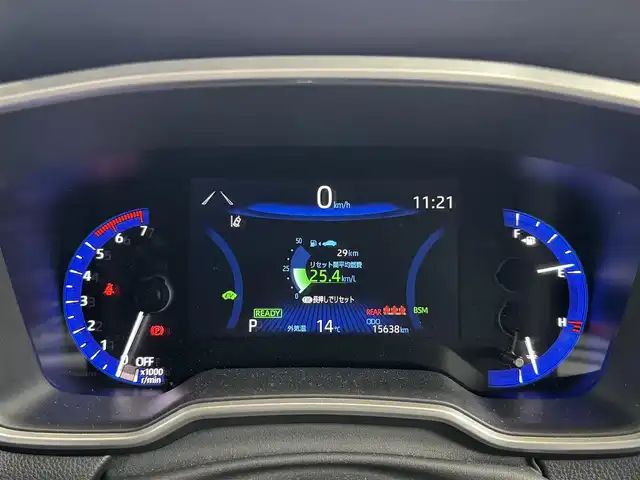 トヨタ カローラ クロス ハイブリッド Z 兵庫県 2023(令5)年 1.6万km アバンギャルドブロンズメタリック ワンオーナー/純正ナビ/全方位カメラ/フルセグTV/Bluetooth接続可/DVD再生可/ビルトインETC2.0/前後ドラレコ/黒ハーフレザーシート/前2席シートヒーター/純正アルミホイール/LEDヘッドライト/AUTOライト/LEDフォグライト/パワーバックドア/ステアリングリモコン/トヨタセーフティセンス/レーダークルーズコントロール/ブラインドスポットモニター/スマートキー×2/プッシュスタート/ハイビームアシスト/レーンキープアシスト