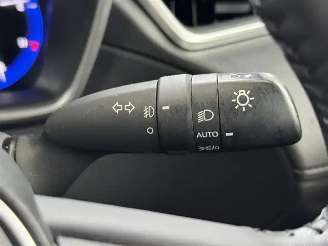 トヨタ カローラ クロス ハイブリッド Z 兵庫県 2023(令5)年 1.6万km アバンギャルドブロンズメタリック ワンオーナー/純正ナビ/全方位カメラ/フルセグTV/Bluetooth接続可/DVD再生可/ビルトインETC2.0/前後ドラレコ/黒ハーフレザーシート/前2席シートヒーター/純正アルミホイール/LEDヘッドライト/AUTOライト/LEDフォグライト/パワーバックドア/ステアリングリモコン/トヨタセーフティセンス/レーダークルーズコントロール/ブラインドスポットモニター/スマートキー×2/プッシュスタート/ハイビームアシスト/レーンキープアシスト