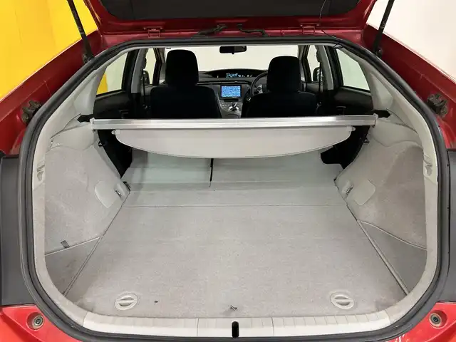 トヨタ プリウス S ツーリングセレクション 群馬県 2011(平23)年 7.9万km レッドマイカメタリック 社外8インチナビ/・AM/FM/フルセグTV/SD/・Bluetooth/CD/DVD/LEDヘッドライト/フォグランプ/ETC/純正フロアマット/純正17インチアルミホイール/スマートキー/　プッシュスタート