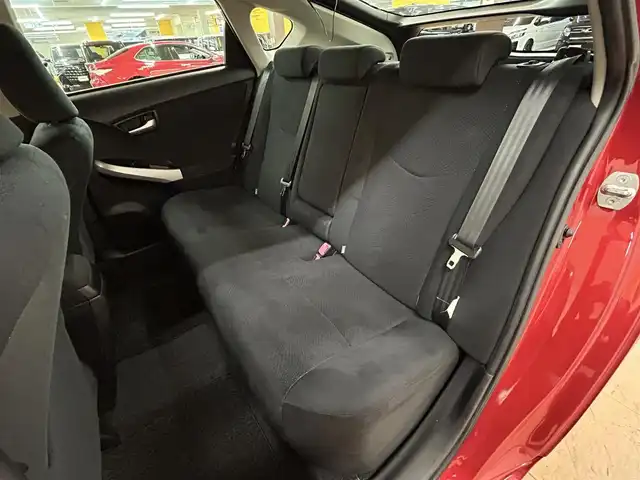 トヨタ プリウス S ツーリングセレクション 群馬県 2011(平23)年 7.9万km レッドマイカメタリック 社外8インチナビ/・AM/FM/フルセグTV/SD/・Bluetooth/CD/DVD/LEDヘッドライト/フォグランプ/ETC/純正フロアマット/純正17インチアルミホイール/スマートキー/　プッシュスタート