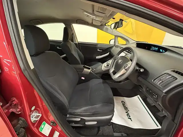 トヨタ プリウス S ツーリングセレクション 群馬県 2011(平23)年 7.9万km レッドマイカメタリック 社外8インチナビ/・AM/FM/フルセグTV/SD/・Bluetooth/CD/DVD/LEDヘッドライト/フォグランプ/ETC/純正フロアマット/純正17インチアルミホイール/スマートキー/　プッシュスタート