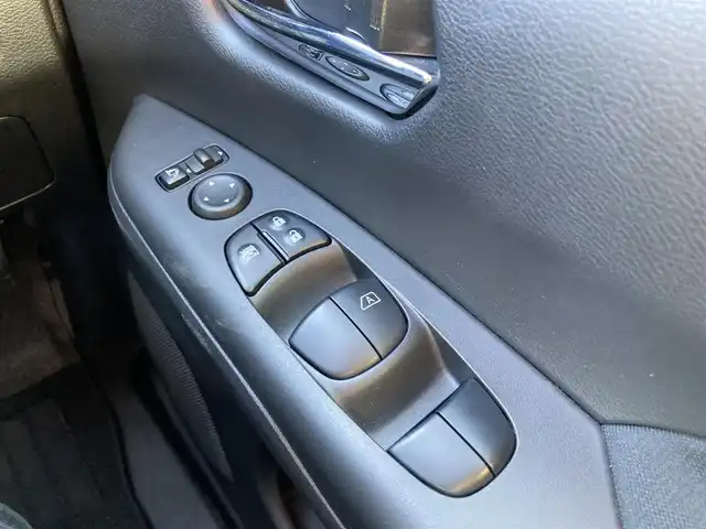 日産 セレナ ハイウェイスターVセレクションⅡ 福岡県 2019(平31)年 5.6万km マルーンレッド 純正9型ナビ/フルセグTV/両側パワースライドドア/アラウンドビューモニター/エマージェンシーブレーキ/車線逸脱警報/フロント/バックソナー/プロパイロット/セーフティパックB/・車線逸脱防止支援システム/・インテリジェントルームミラー/・踏み間違い衝突防止アシスト/・パーキングアシスト/・標識検知機能/LEDヘッドランプ/革巻きステアリング/ステアリングカバー付/レザー調シートカバー付/純正16インチアルミホイール/スマートキー/プッシュエンジンスターター/禁煙車