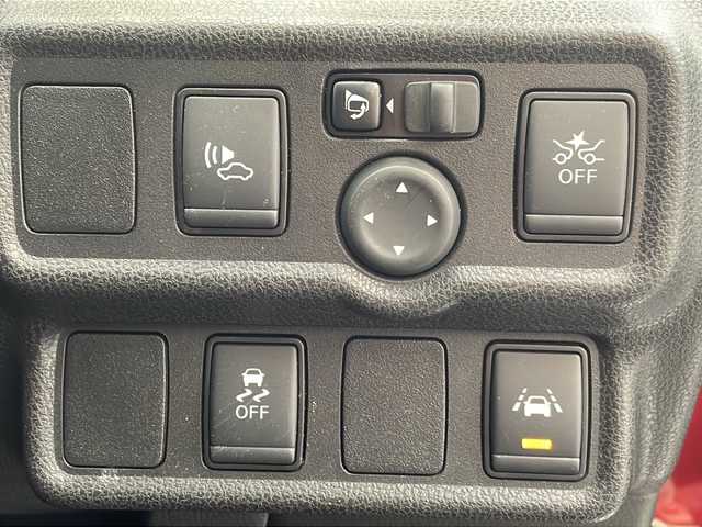 日産 ノート e－パワー X Vセレクション 岐阜県 2020(令2)年 6万km ガーネットレッド ワンオーナー/純正ナビ/Bluetooth/フルセグTV/DVD/全周囲モニター/エマジェンシーブレーキ/デジタルインナーミラー/ETC/ドライブレコーダー/LEDヘッドライト/純正アルミホイールサマータイヤ４本車載/インテリキー/プッシュスタート/スペアキー/保証書/取扱説明書