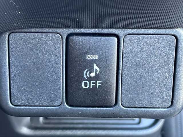 トヨタ アクア G 香川県 2015(平27)年 2.6万km ディープアメジストマイカメタリック 7型メモリナビ/・フルセグTV/・CD/DVD/・Bluetooth/バックカメラ/15インチ純正アルミホイール/プッシュスタート/スマートキー/パワーステアリング/パワーウィンドウ/革巻きステアリング/ステアリングリモコン/アイドリングストップ/オートエアコン/クルーズコントロール/純正フロアマット/ABS/横滑り防止装置/オートライト/LEDヘッドライト/ヘッドライトレベライザー/電動ウィンカーミラー/Wエアバック