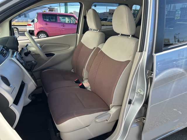 三菱 ｅＫワゴン M 茨城県 2016(平28)年 12.6万km クールシルバーメタリック 純正メモリナビ【MJ116D-WM】/(地デジTV・CD・BT・ラジオ再生)/シートヒーター/ETC/フロアマット/リモコンキー/取扱説明書