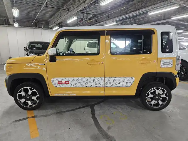 スズキ ハスラー HYBRID X 福岡県 2021(令3)年 7.4万km アクティブイエロー/ホワイト2トーンルーフ 〇純正8インチナビ/〇フルセグTV/〇デュアルカメラブレーキサポート/〇ドライブレコーダー/〇ホワイトルーフ/〇革巻きステアリング/〇LEDヘッドライト/〇オートライト/〇フォグランプ/〇純正15インチアルミ/〇シートヒーター/〇スマートキー/〇禁煙車
