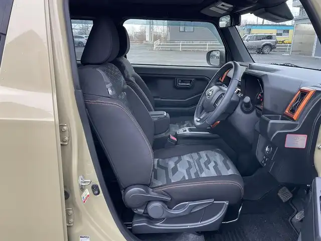 ダイハツ タフト G 道央・札幌 2020(令2)年 6万km サンドベージュメタリック ４WD/純正ディーラーOPナビ/CD/DVD/BT/フルセグ/スマートアシスト/衝突被害軽減ブレーキ/横滑り防止装置/レーンキープアシスト/コーナーセンサー/パノラマビューモニター/ETC/ドライブレコーダー/アイドリングストップ/ガラスルーフ/前席シートヒーター/革巻きステアリング/ステアリングリモコン/電動パーキング/ブレーキホールド/プッシュスタート/スマートアシスト/LEDヘッドライト/オートライト/オートハイビーム/フォグランプ/電動格納ミラー/純正フロアマット/ドアバイザー/スペアキー/社外AW付冬タイヤ積込/165/65/R15/2020年/山7mm