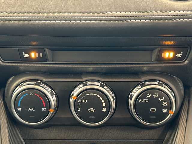 マツダ デミオ XD ツーリング 岐阜県 2018(平30)年 4.9万km ソウルレッドクリスタルM 純正ナビ/フルセグテレビ/CD/DVD再生/Bluetooth/USB/スマートブレーキサポート/ブラインドスポットモニター/レーンキープアシスト/クルーズコントロール/コーナーセンサー前後/シートヒーター/バックモニター/社外前方ドラレコ/パドルシフト/純正１６インチアルミ/プッシュスタート/純正マット/LEDヘッドライト/オートライト/フォグ/サイドバイザー/取説