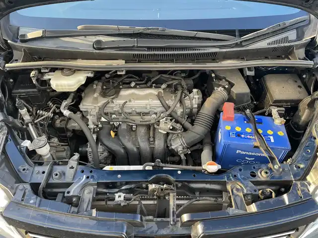 トヨタ ヴォクシー ZS 煌 滋賀県 2015(平27)年 4.4万km ブラッキッシュアゲハガラスフレーク 純正SDナビ/・CD/DVD/・Bluetooth/・フルセグTV/バックカメラ/フリップダウンモニター/ステアリングスイッチ/革巻きステアリング/ETC/両側パワースライドドア/横滑り防止機能/オートマチックヘッドライト/LEDヘッドライト/フォグランプ/オートリトラミラー/スマートキー