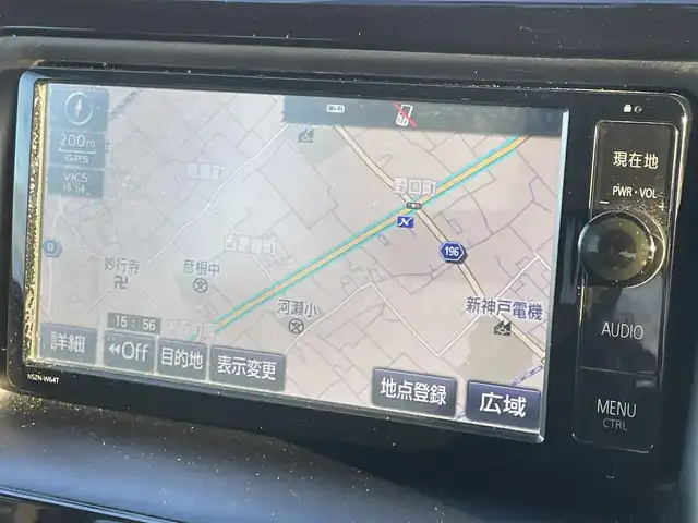 トヨタ ヴォクシー ZS 煌 滋賀県 2015(平27)年 4.4万km ブラッキッシュアゲハガラスフレーク 純正SDナビ/・CD/DVD/・Bluetooth/・フルセグTV/バックカメラ/フリップダウンモニター/ステアリングスイッチ/革巻きステアリング/ETC/両側パワースライドドア/横滑り防止機能/オートマチックヘッドライト/LEDヘッドライト/フォグランプ/オートリトラミラー/スマートキー