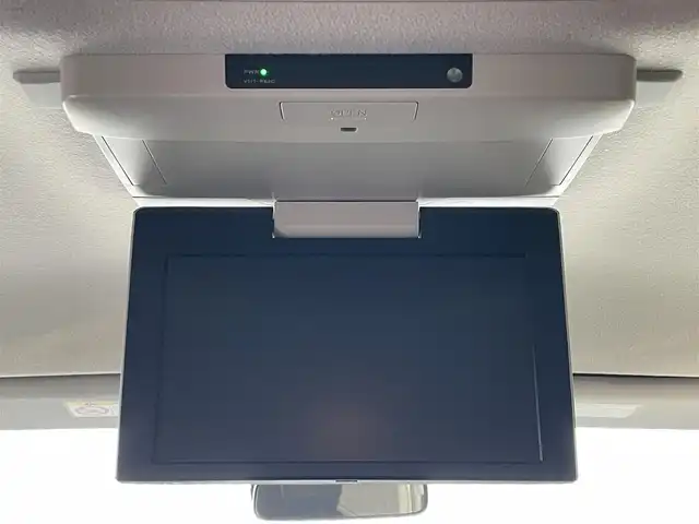 トヨタ ヴォクシー ZS 煌 滋賀県 2015(平27)年 4.4万km ブラッキッシュアゲハガラスフレーク 純正SDナビ/・CD/DVD/・Bluetooth/・フルセグTV/バックカメラ/フリップダウンモニター/ステアリングスイッチ/革巻きステアリング/ETC/両側パワースライドドア/横滑り防止機能/オートマチックヘッドライト/LEDヘッドライト/フォグランプ/オートリトラミラー/スマートキー