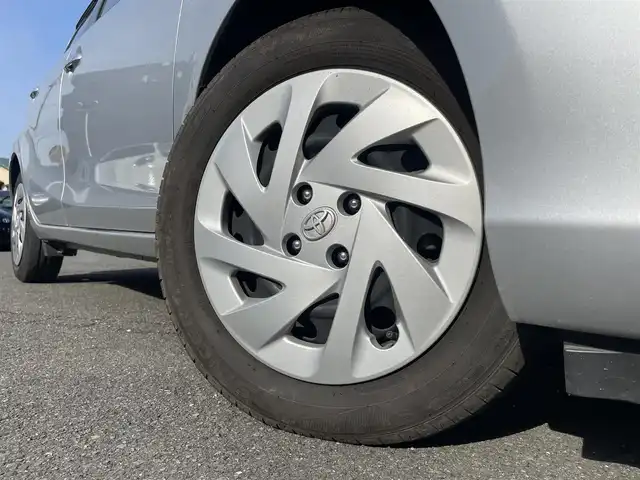 トヨタ アクア S スタイルブラック 静岡県 2017(平29)年 2万km シルバーM ワンオーナー/TOYOTA Safety Sense /・プリクラッシュセーフティ/・レーンディパーチャーアラート/・先行車発進告知機能/・オートマチックハイビーム/純正SDナビ/・Bluetooth/AUX/ワンセグ/CD/SD/バックカメラ/ETC/スマートキー/プッシュスタート/取扱説明書/新車時保証書