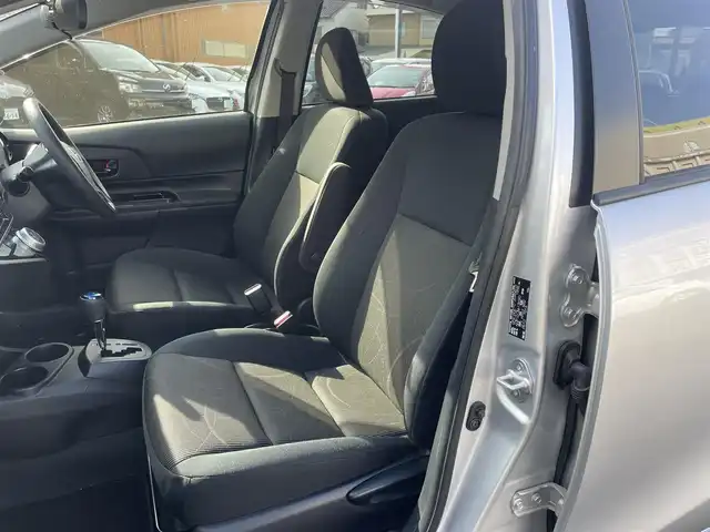 トヨタ アクア S スタイルブラック 静岡県 2017(平29)年 2万km シルバーM ワンオーナー/TOYOTA Safety Sense /・プリクラッシュセーフティ/・レーンディパーチャーアラート/・先行車発進告知機能/・オートマチックハイビーム/純正SDナビ/・Bluetooth/AUX/ワンセグ/CD/SD/バックカメラ/ETC/スマートキー/プッシュスタート/取扱説明書/新車時保証書