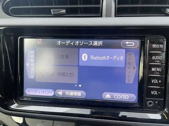 トヨタ アクア S スタイルブラック 静岡県 2017(平29)年 2万km シルバーM ワンオーナー/TOYOTA Safety Sense /・プリクラッシュセーフティ/・レーンディパーチャーアラート/・先行車発進告知機能/・オートマチックハイビーム/純正SDナビ/・Bluetooth/AUX/ワンセグ/CD/SD/バックカメラ/ETC/スマートキー/プッシュスタート/取扱説明書/新車時保証書