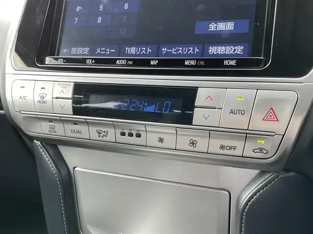 車両画像10