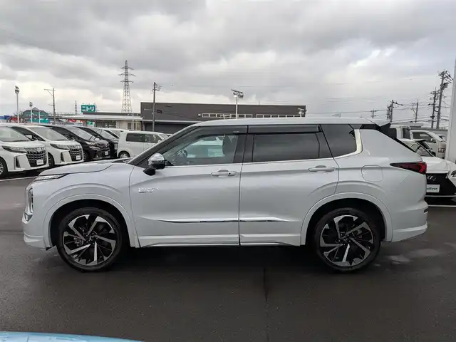 三菱 アウトランダー ＰＨＥＶ