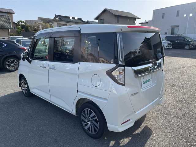 トヨタ ルーミー カスタムG 神奈川県 2021(令3)年 3.2万km パールホワイトⅢ １オーナー/純9型ナビ（NSZT-Y68T）/・DVD再生可/・Bluetoothオーディオ/・フルセグTV/・パノラミックビューモニター/純12.1型フリップダウンモニター/両側電動スライドドア/前後ドライブレコーダー/前席シートヒーター/スマートアシスト/・衝突回避支援ブレーキ/・前後誤発進抑制機能/・車線逸脱警報/・全車速追従機能付きクルーズコントロール/・オートマチックハイビーム/スマートキーX2/電子パーキング/新車時手帳、取説