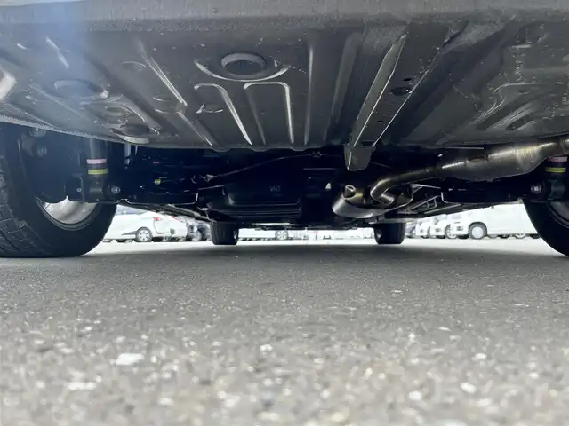 トヨタ ノア ハイブリッド S－Z 岩手県 2024(令6)年 0.7万km アティチュードブラックマイカ 純正ディスプレイ/バックカメラ/ETC/ドライブレコーダー/レーダークルーズコントロール/衝突被害軽減ブレーキ/レーンキープアシスト/横滑り防止装置/アイドリングストップ/後席モニター/シートヒーター/オートライト/オートハイビーム/LEDヘッドライト/フォグランプ/スマートキー/プッシュスタート/電動格納ミラー/純正17インチAW/純正フロアマット/純正ドアバイザー/保証書/取扱説明書