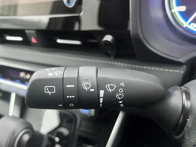トヨタ ノア ハイブリッド S－Z 岩手県 2024(令6)年 0.7万km アティチュードブラックマイカ 純正ディスプレイ/バックカメラ/ETC/ドライブレコーダー/レーダークルーズコントロール/衝突被害軽減ブレーキ/レーンキープアシスト/横滑り防止装置/アイドリングストップ/後席モニター/シートヒーター/オートライト/オートハイビーム/LEDヘッドライト/フォグランプ/スマートキー/プッシュスタート/電動格納ミラー/純正17インチAW/純正フロアマット/純正ドアバイザー/保証書/取扱説明書
