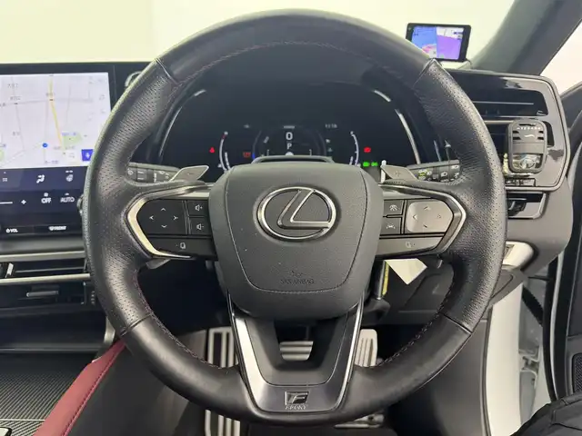 レクサス ＲＸ 500h Fスポーツパフォーマンス 愛知県 2023(令5)年 2.5万km ホワイトノーヴァガラスフレーク 14インチディスプレイオーディオ/（フルセグ/Bluetooth）　/マークレビンソンプレミアムサウンドシステム　/サンルーフ　/レーダークルーズコントロール　/パドルシフト　/全方位モニター　/衝突軽減システム/コーナーセンサー/レーンキープアシスト/ブラインドスポットモニター/電動リアゲート　/ハーフレザーシート（ダークローズ）/前席パワーシート/運転席メモリーシート　/全席シートヒーター　/全席エアー/ハンドルヒーター/ヘッドアップディスプレイ/ETC2.0/ドライブレコーダー/純正AW