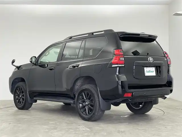 トヨタ ランドクルーザー プラド TX Lパッケージ マットブラED 群馬県 2023(令5)年 1.2万km ブラック １オーナー　サンルーフ　７型Ｗナビ　Ｂモニター　レーダークルーズ　オートハイビーム　レザーシート　エアーシート　シートヒーター　コーナーセンサー　ＬＥＤヘッド　プッシュスタート　スペアキー　純正アルミ