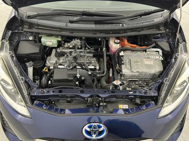 トヨタ アクア S スタイルブラック 宮城県 2018(平30)年 5.4万km ダークブルーマイカ Toyota Safety Sense 	/・プリクラッシュセーフティ	/・レーンディパーチャーアラート	/・オートマチックハイビーム	/・クリアランスソナー/社外7型ナビ/・BT.USB.CD.DVD/フルセグTV/ビルトインETC/プッシュスタート/スマートキー×2/ドライブレコーダー（F）/横滑り防止装置/アイドリングストップ/純正フロアマット/純正ホイールキャップ/ドアバイザー/電動格納ミラー