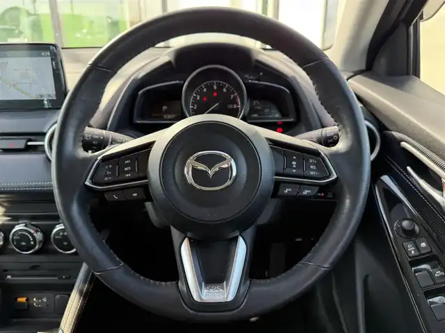 マツダ マツダ２ 15S プロアクティブ Sパッケージ 道南・函館 2020(令2)年 1.6万km ソニックシルバーM 純正ナビ/フルセグＴＶ/衝突軽減ブレーキ/夏冬タイヤ/全周囲カメラ/クルーズコントロール/コーナーセンサー/ヘッドアップディスプレイ/シートヒーター/シートメモリー/ハンドルウォーマー/オートライト