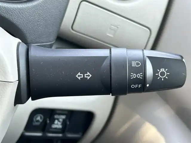 日産 デイズ ルークス X 愛媛県 2014(平26)年 6.2万km ホワイトパール ケンウッドナビ(Bluetooth/CD/DVD)/フルセグTV/助手席側パワースライドドア/アラウンドビューモニター/ドライブレコーダー/電動オート格納機能付ドアミラー/オートエアコン/スエード調クロスシート/シートバックテーブル/後席サンシェード/ヴェルザンディ14インチアルミホイール/インテリジェントキー/プッシュエンジンスターター/イモビライザー/禁煙車