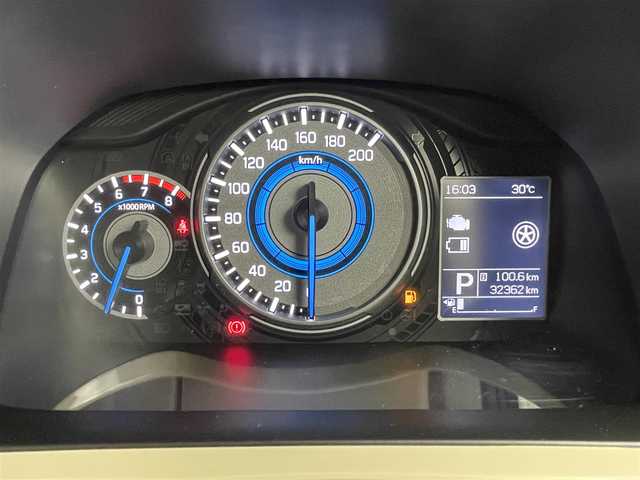 スズキ クロスビー HYBRID MZ 茨城県 2018(平30)年 3.3万km キャラバンアイボリーパールメタリック/ホワイト 2トーンルーフ 純正8型ナビ/全周囲カメラ/フルセグ/衝突被害軽減ブレーキ/車線逸脱抑制装置/クルーズコントロール/オートマチックハイビーム/クリアランスソナー/ETC/ドラレコ/シートヒーター/純正16インチAW/LEDヘッドライト/スマートキー