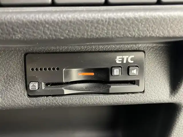 スズキ クロスビー HYBRID MZ 茨城県 2018(平30)年 3.3万km キャラバンアイボリーパールメタリック/ホワイト 2トーンルーフ 純正8型ナビ/全周囲カメラ/フルセグ/衝突被害軽減ブレーキ/車線逸脱抑制装置/クルーズコントロール/オートマチックハイビーム/クリアランスソナー/ETC/ドラレコ/シートヒーター/純正16インチAW/LEDヘッドライト/スマートキー