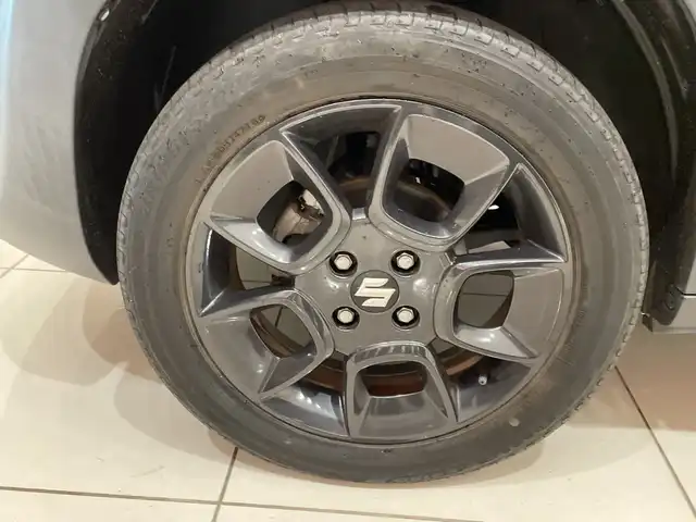 スズキ クロスビー HYBRID MZ 埼玉県 2018(平30)年 3.3万km キャラバンアイボリーパールメタリック/ホワイト 2トーンルーフ 純正8インチナビ/　　CD/DVD/BT/フルセグTV/全周囲カメラ/クルーズコントロール/LEDオートライト/純正16インチAW/パドルシフト/クリアランスソナー/ステアリングスイッチ/プッシュスタート/ETC/禁煙車