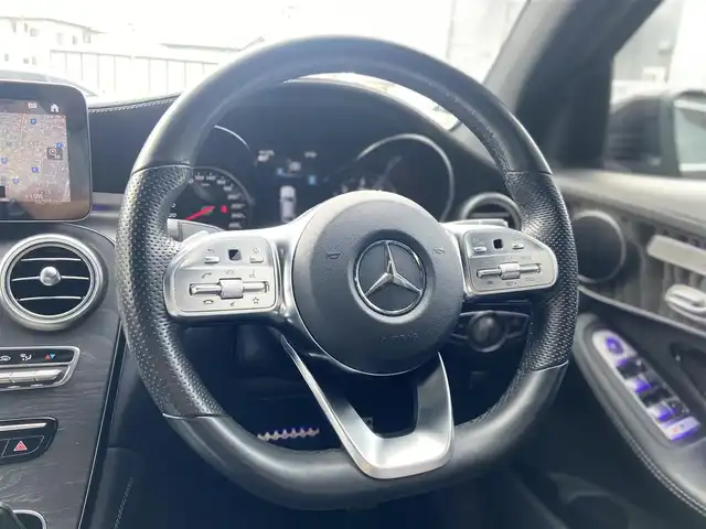 メルセデス・ベンツ ＧＬＣ２２０ d 4マチック クーペ AMGライン 栃木県 2019(令1)年 5.5万km オブシディアンブラック スライディングR　/全方位カメラ　/RSP/純正ナビ　/フルセグ　/パワーシート　/シートH　/ハーフレザー /エアサス　/電動リアゲート　/ETC　/LED　/純正19インチAW