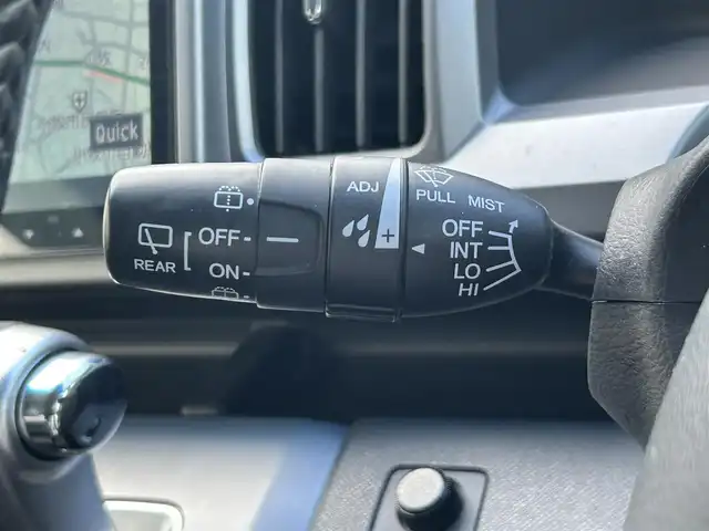 ホンダ ステップワゴン スパーダ Z クールスピリット 愛知県 2014(平26)年 6.9万km プレミアムスパークルブラックパール 純正ナビ/（BT/AM/FM/CD/DVD)/フルセグTV/バックカメラ/ETC/後席フリップダウンモニター/ハーフレザーシート/両側パワースライドドア/純正17インチAW/LEDヘッドライト/フォグランプ/クルーズコントロール/アイドリングストップ/パドルシフト/フロアマット